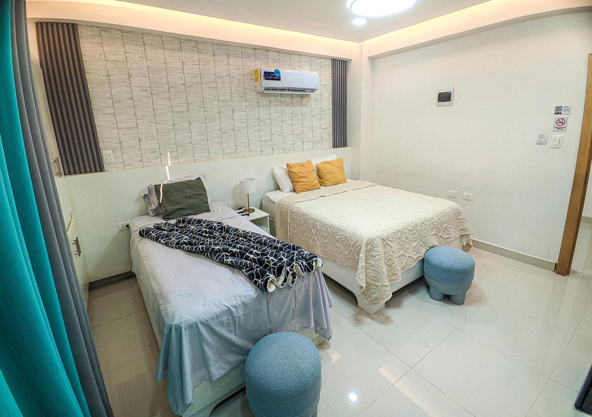 Hotel El Barco Compostela de Azua Εξωτερικό φωτογραφία
